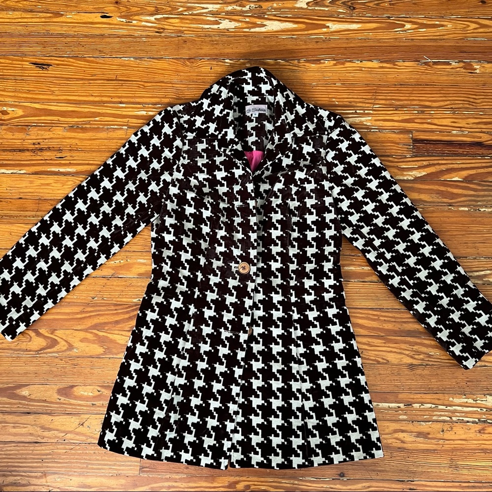 Excellent condition 3 Sisters houndstooth coat jacket size S brown cream velvet